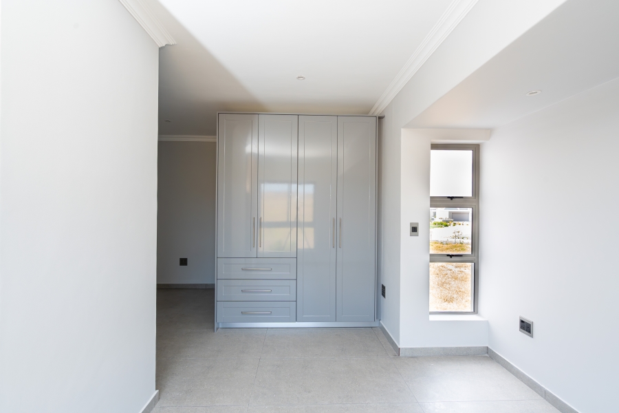 To Let 3 Bedroom Property for Rent in Langebaan Country Estate Western Cape